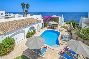 Villa Ariet by Villa Plus